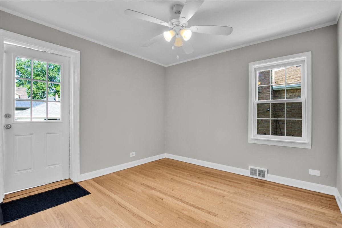 3122 Emerson Street, Franklin Park, IL 60131
