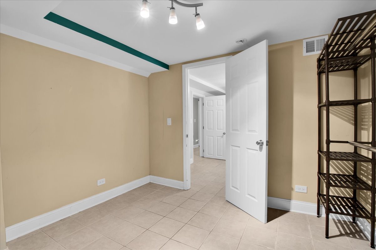 3122 Emerson Street, Franklin Park, IL 60131
