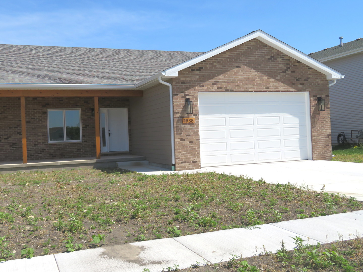 1938 Mountain Road, Morris, IL 60450