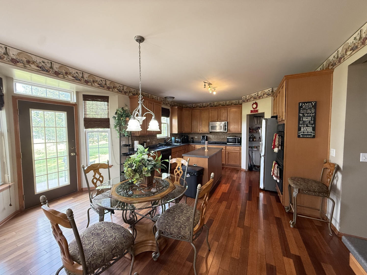 2023 Crosswind Drive, Plainfield, IL 60586