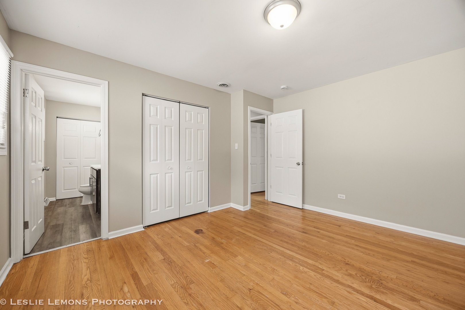 16388 Terry Lane, Oak Forest, IL 60452