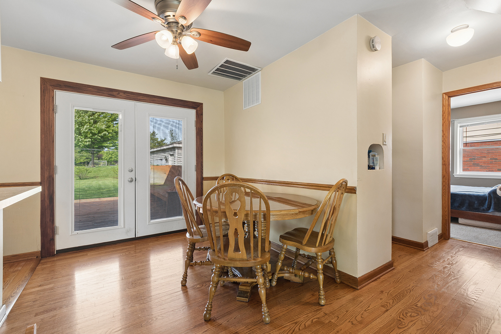18646 Golfview Avenue, Homewood, IL 60430