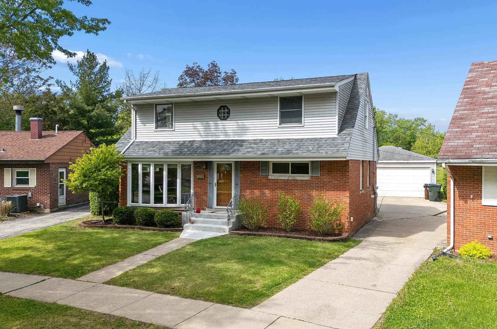 18646 Golfview Avenue, Homewood, IL 60430