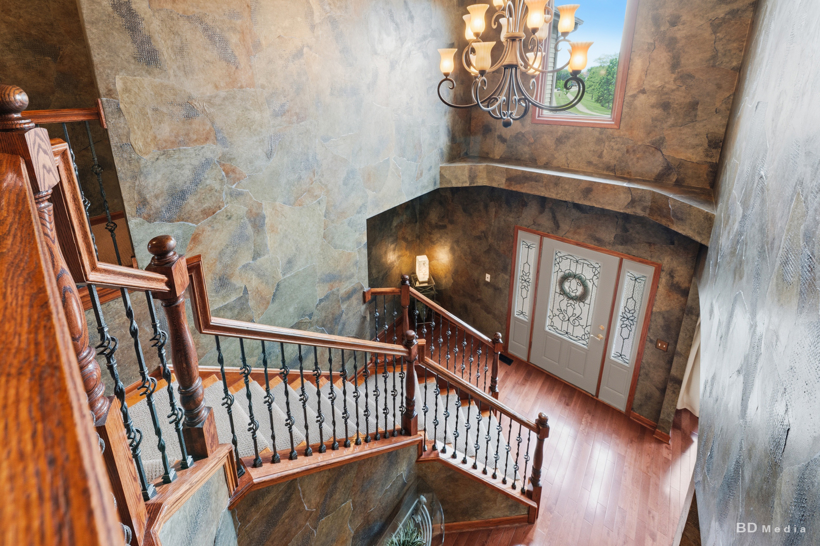 8053 DUANE Drive, Frankfort, IL 60423