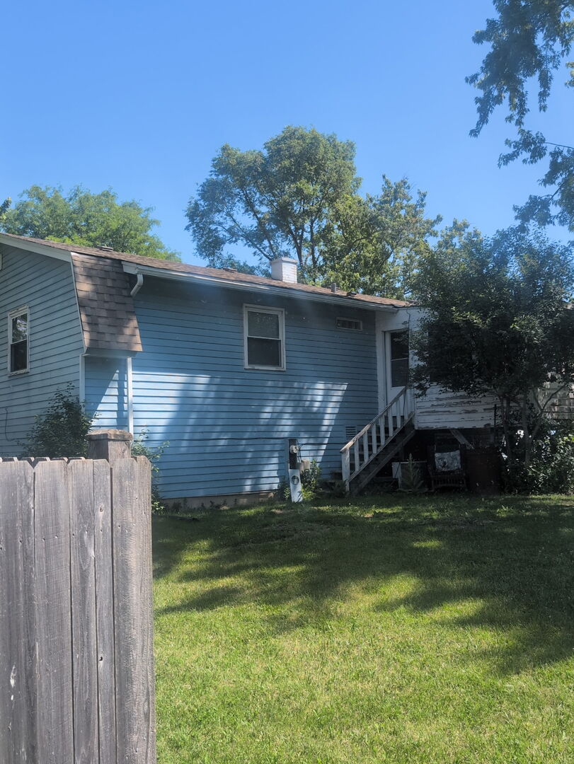 427 DEVON Lane, Bolingbrook, IL 60440