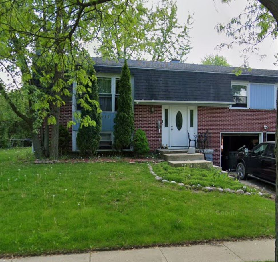 427 DEVON Lane, Bolingbrook, IL 60440