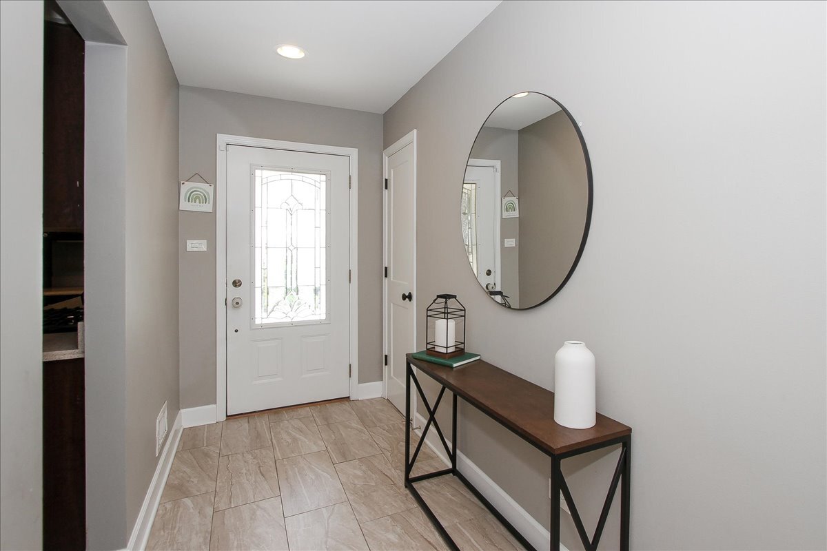955 N Topanga Drive, Palatine, IL 60074