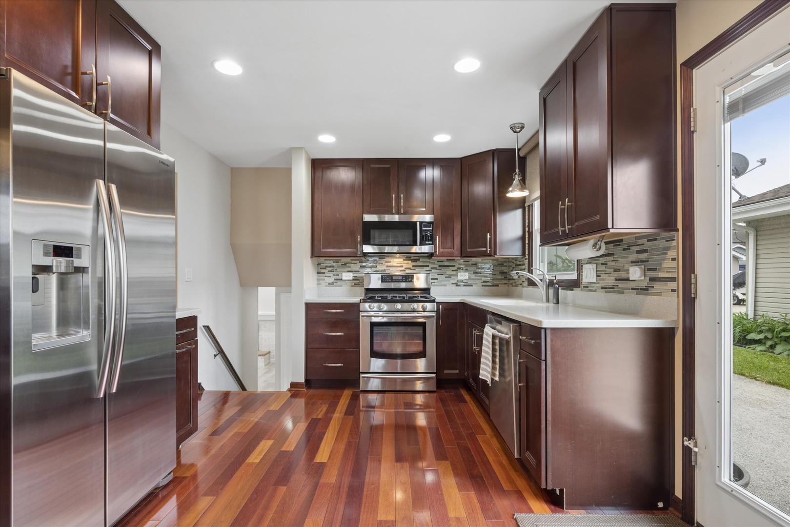 155 Ash Avenue, Wood Dale, IL 60191