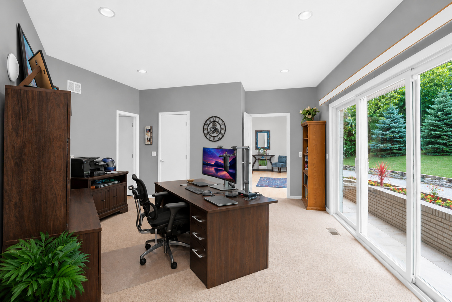 4 Far Hills Road, Barrington Hills, IL 60010