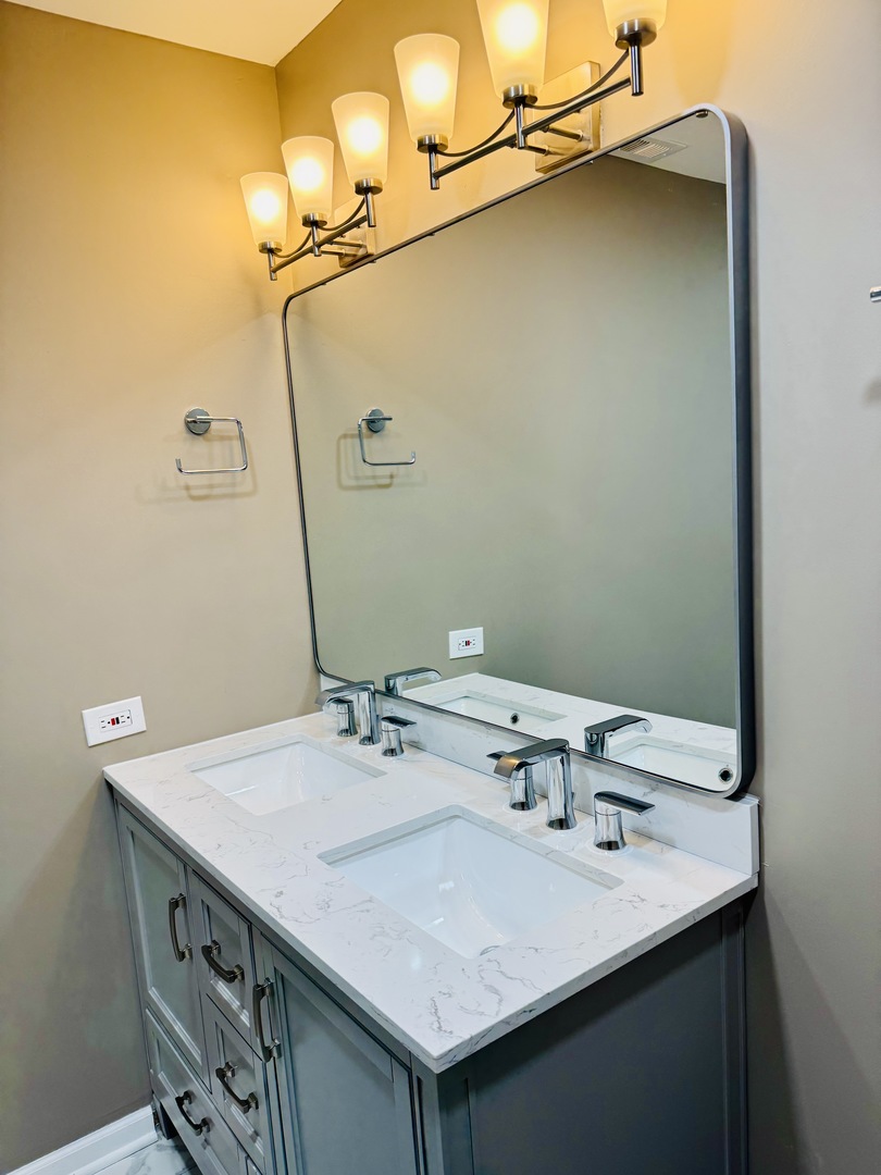 5501 Lincoln Avenue #510, Morton Grove, IL 60053