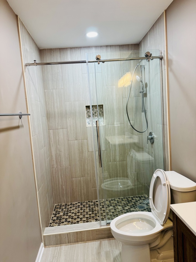 5501 Lincoln Avenue #510, Morton Grove, IL 60053