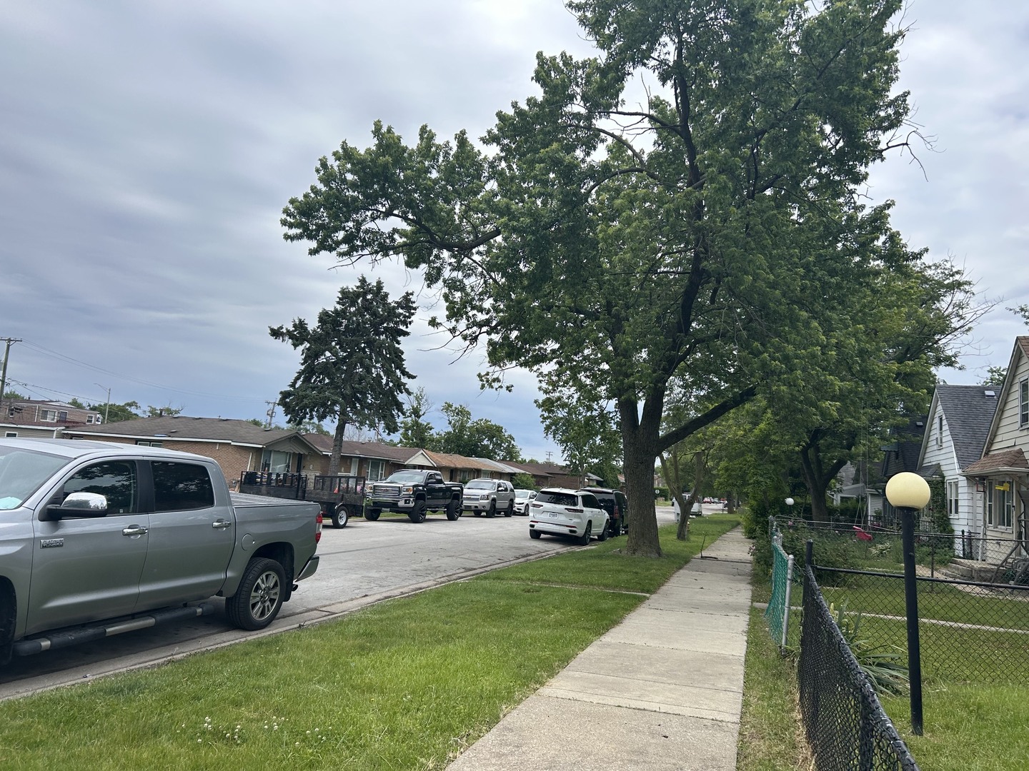 16124 Woodbridge Avenue, Harvey, IL 60426