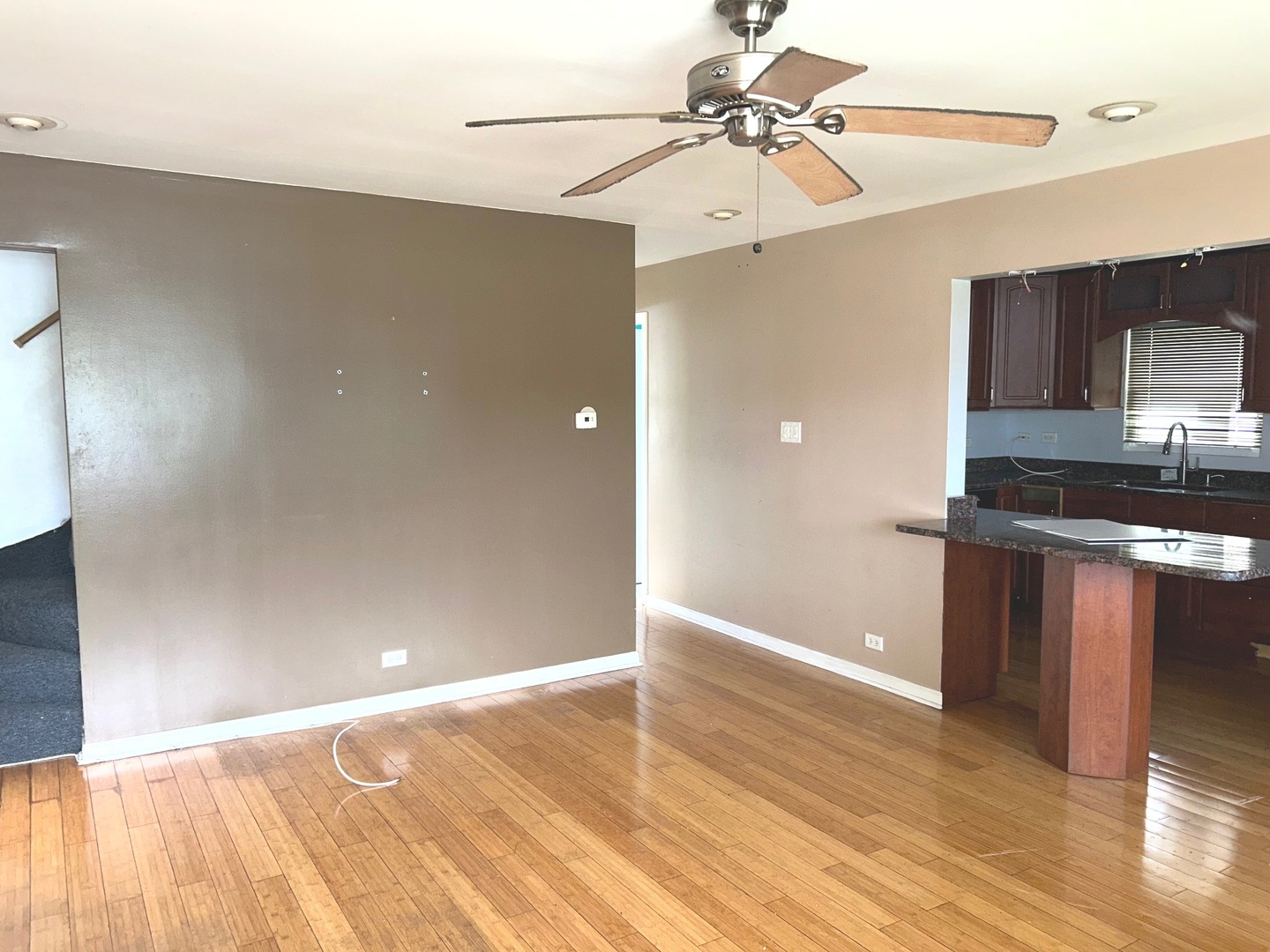 16124 Woodbridge Avenue, Harvey, IL 60426