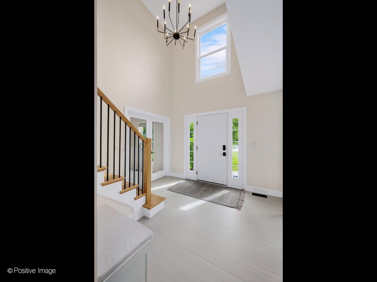 1681 Wilton Court, Libertyville, IL 60048