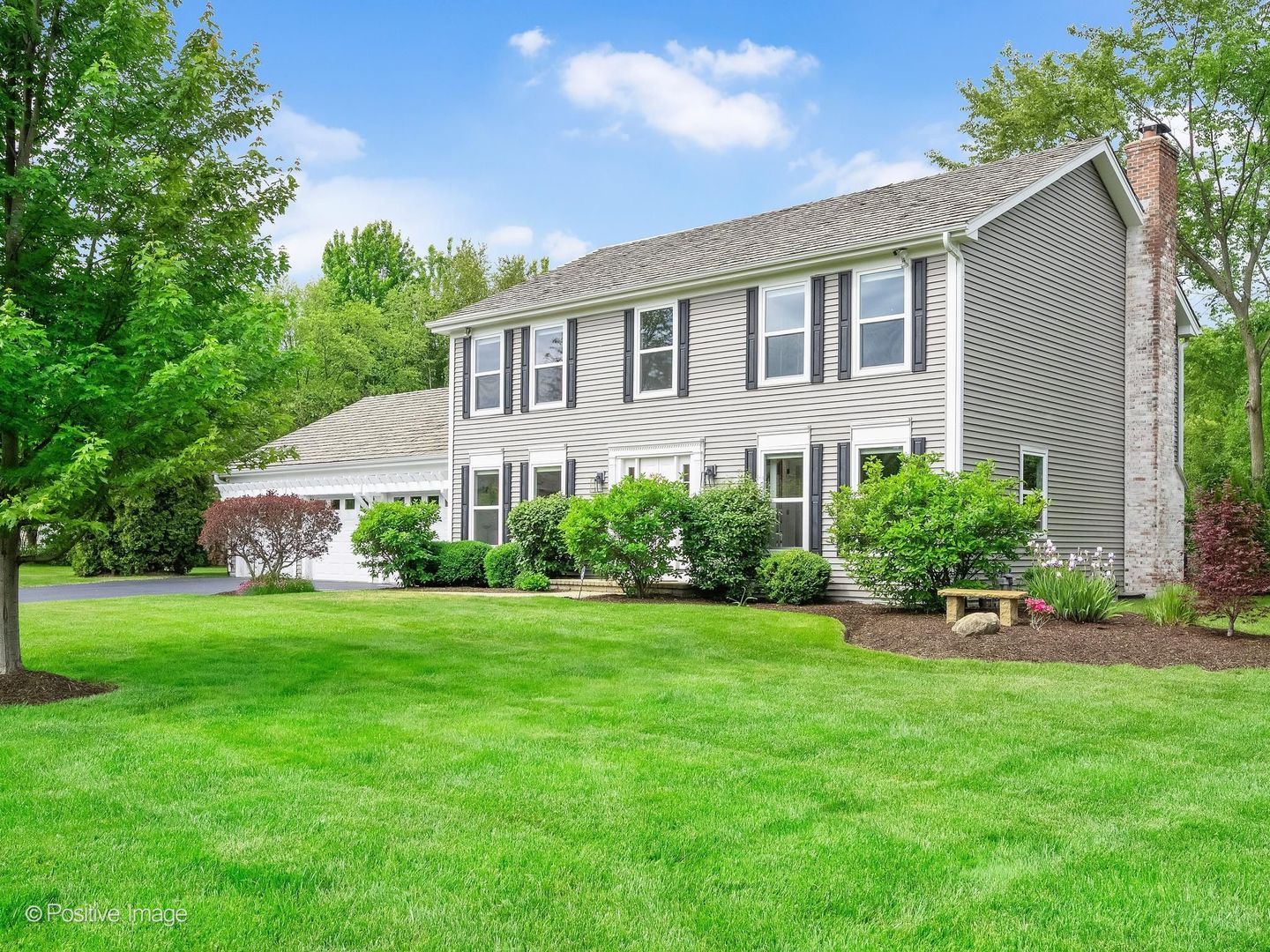 1681 Wilton Court, Libertyville, IL 60048