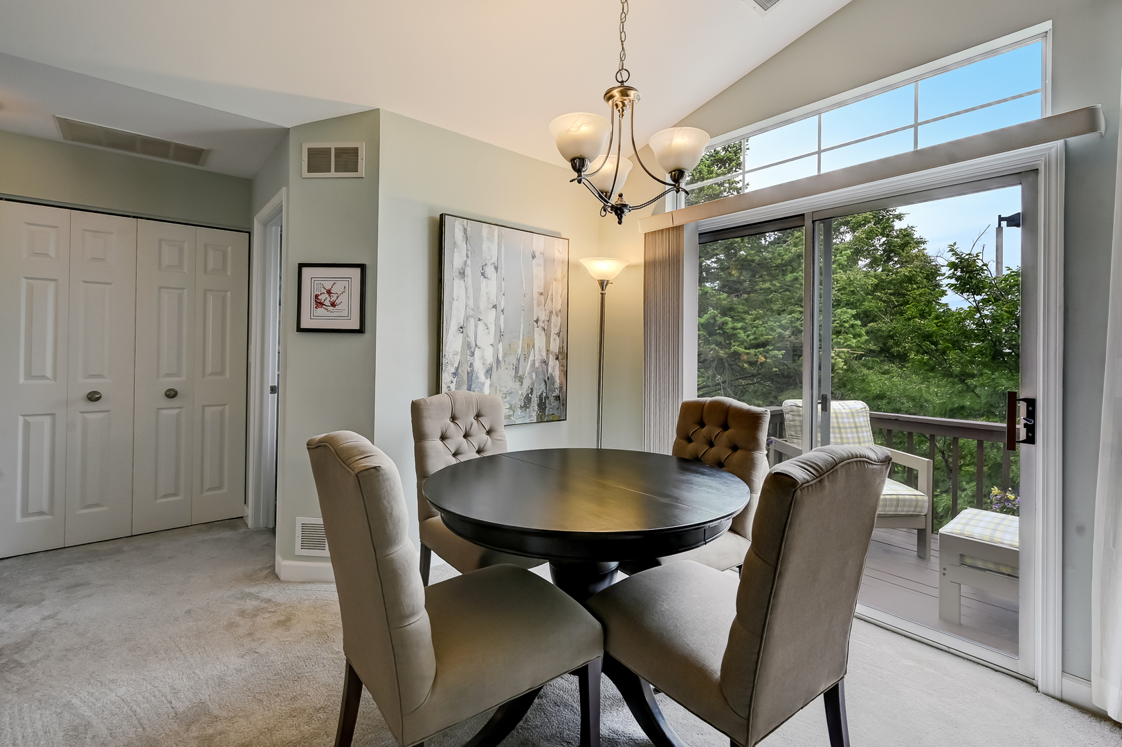 1133 Bristol Court #1133, Glendale Heights, IL 60139