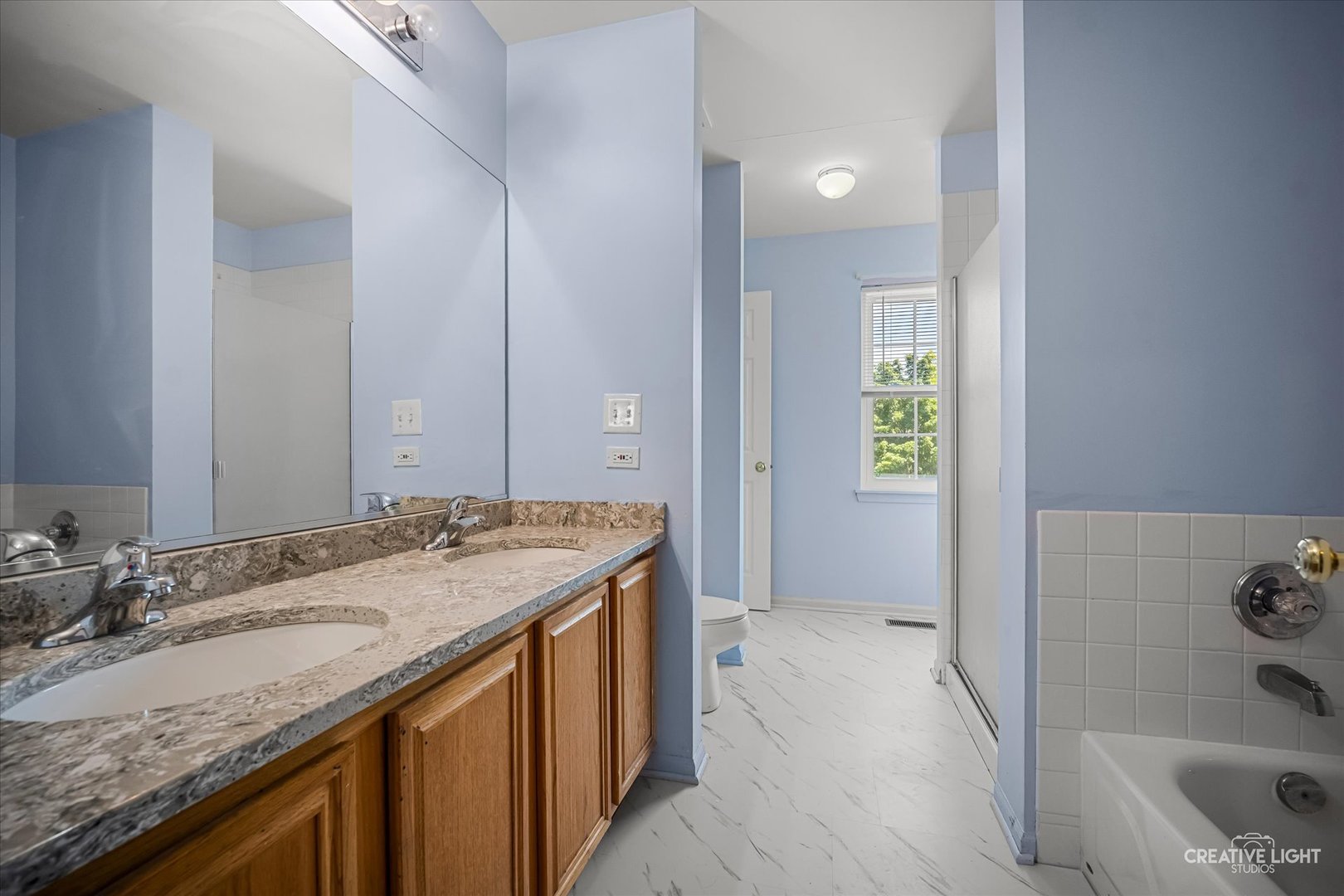 750 Majestic Drive, Algonquin, IL 60102