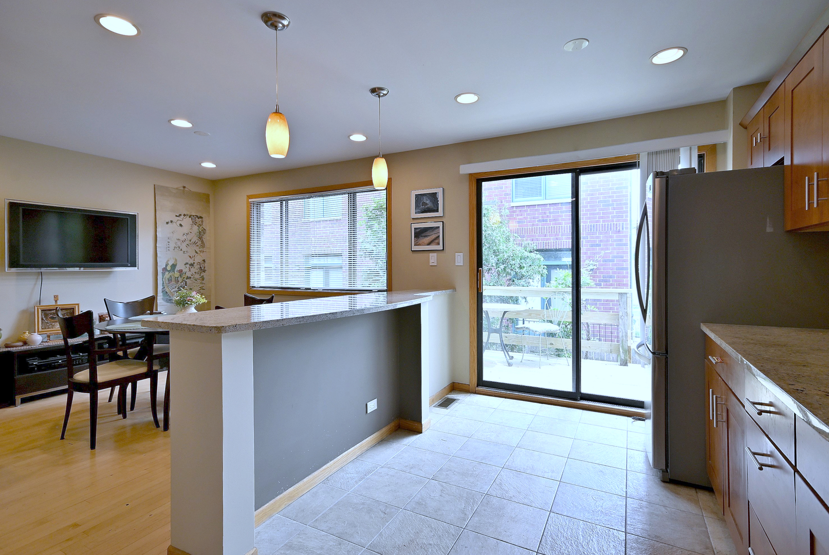 2350 N Sayre Avenue #G, Chicago, IL 60707