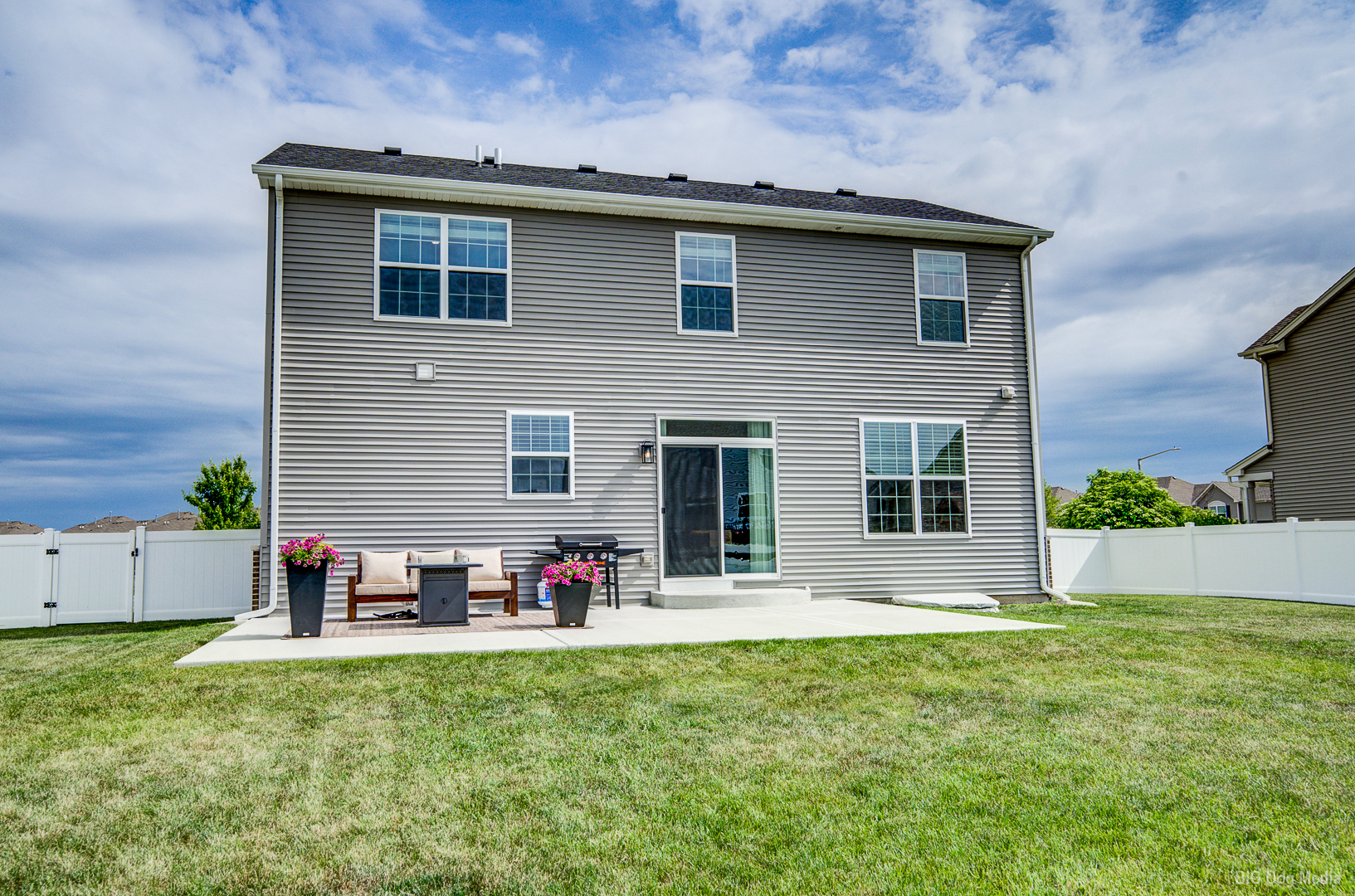 15101 W Groebe Drive, Manhattan, IL 60442