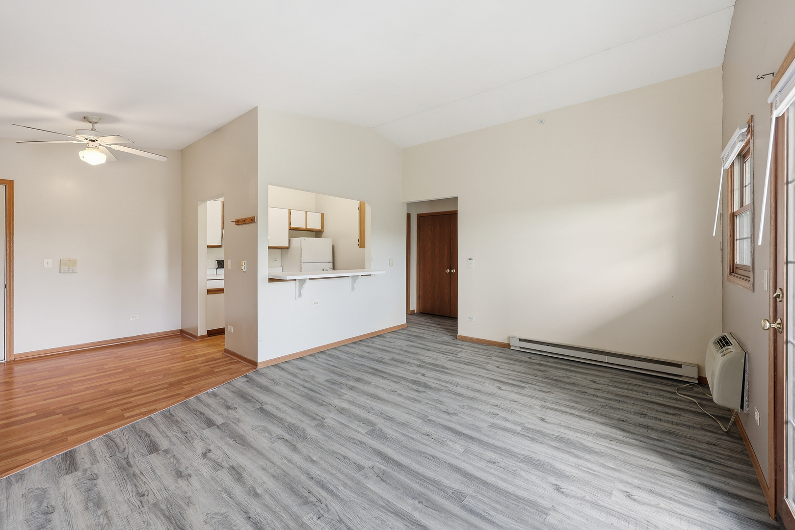 330 Leah Lane #3B, Woodstock, IL 60098