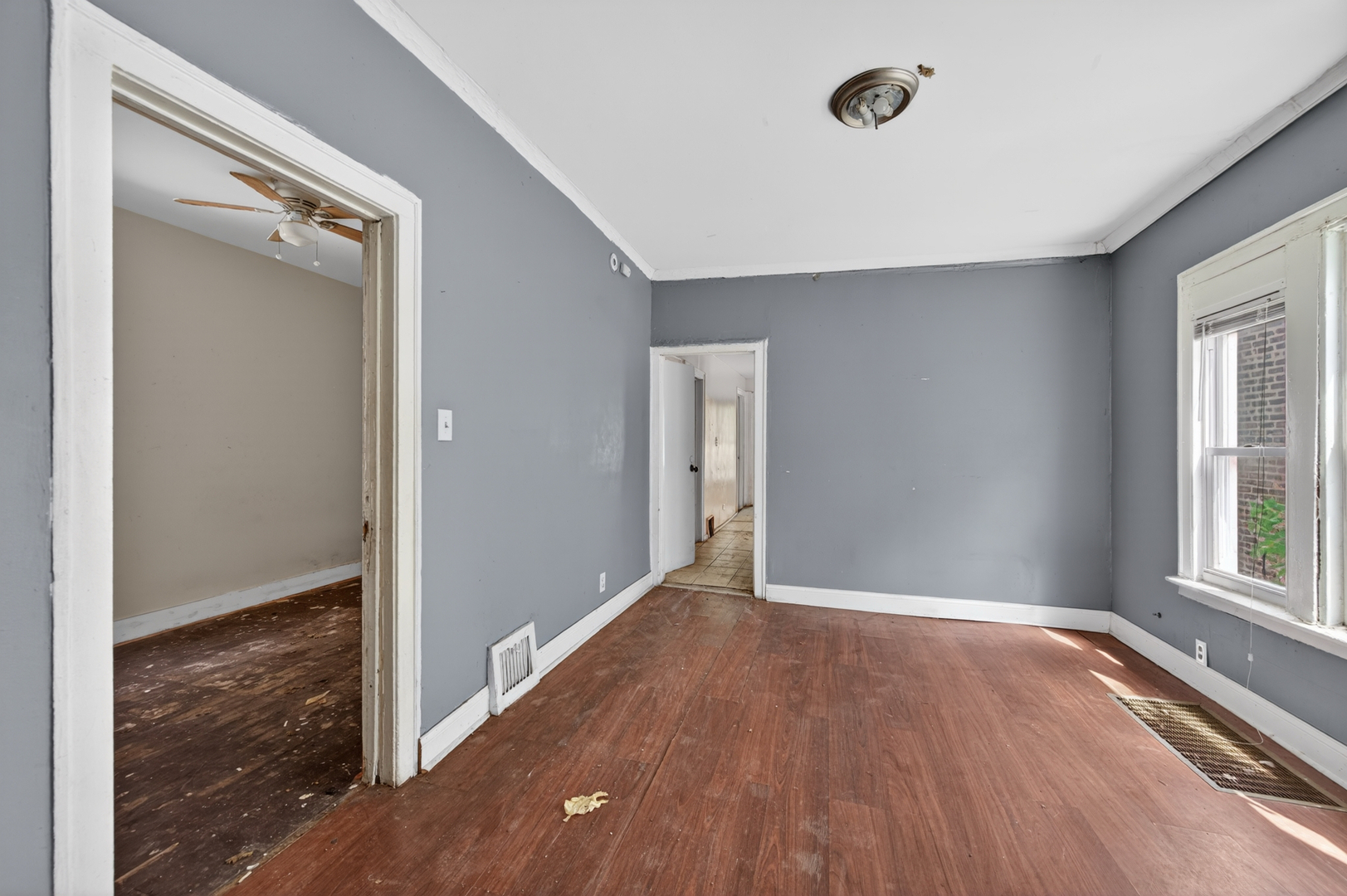 6603 S Oakley Avenue, Chicago, IL 60636