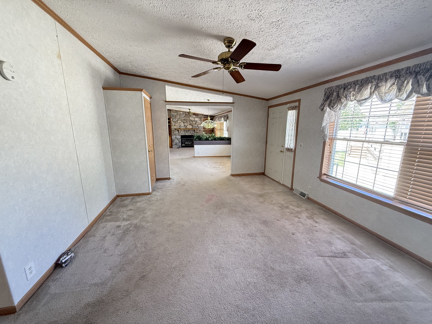 923 Apple Lane, Manteno, IL 60950