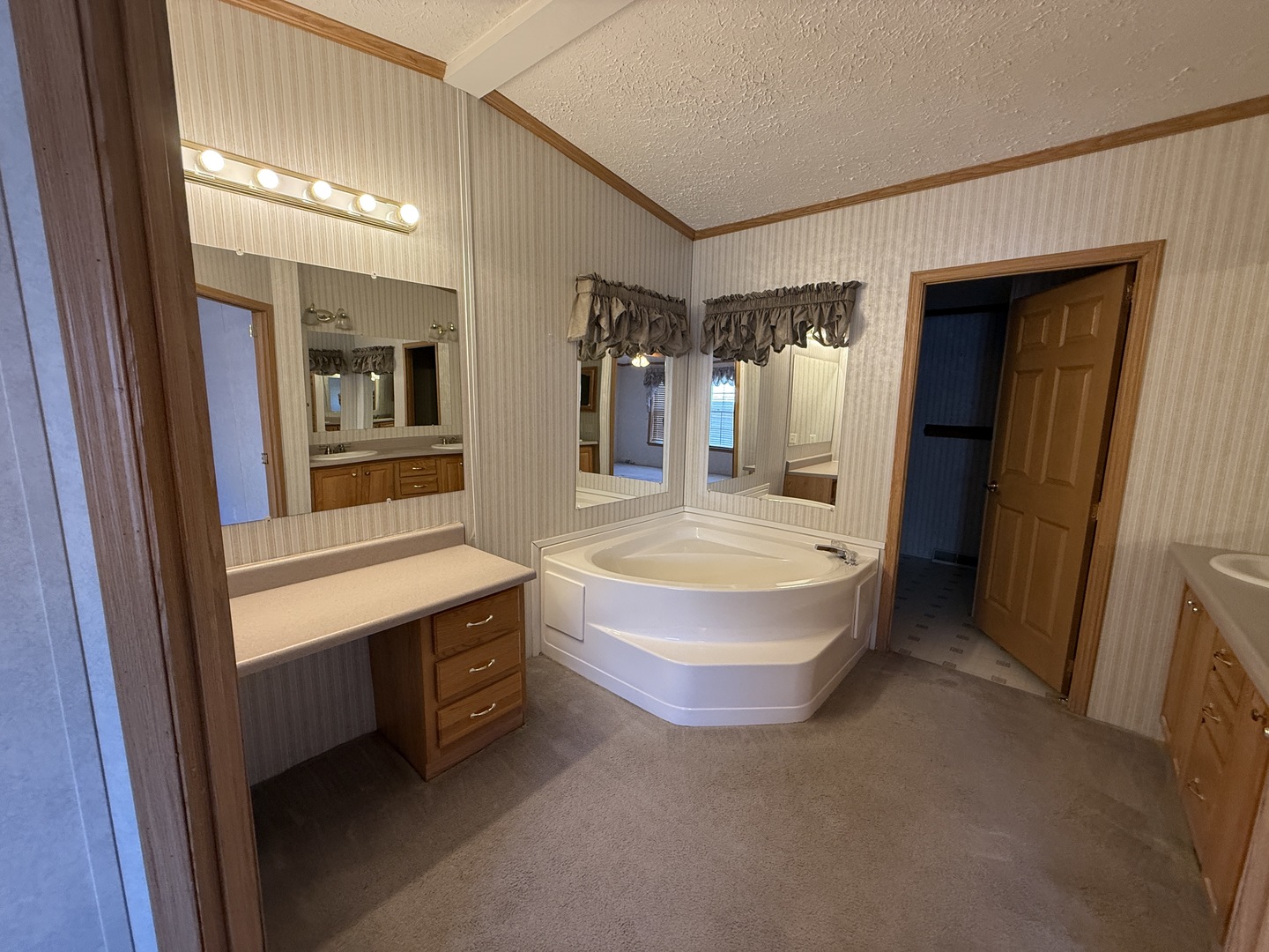 923 Apple Lane, Manteno, IL 60950