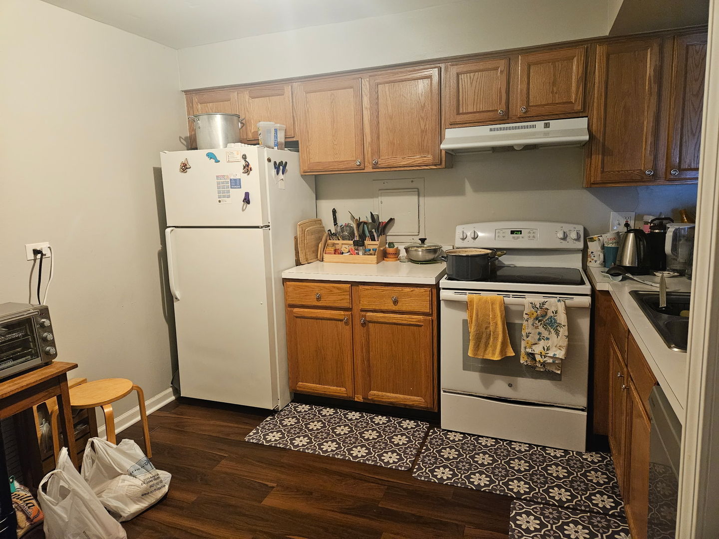 4424 Euclid Avenue #1A, Rolling Meadows, IL 60008