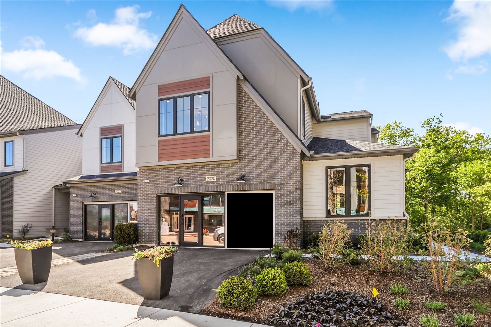 2068 Iron Ridge Lane, Naperville, IL 60563