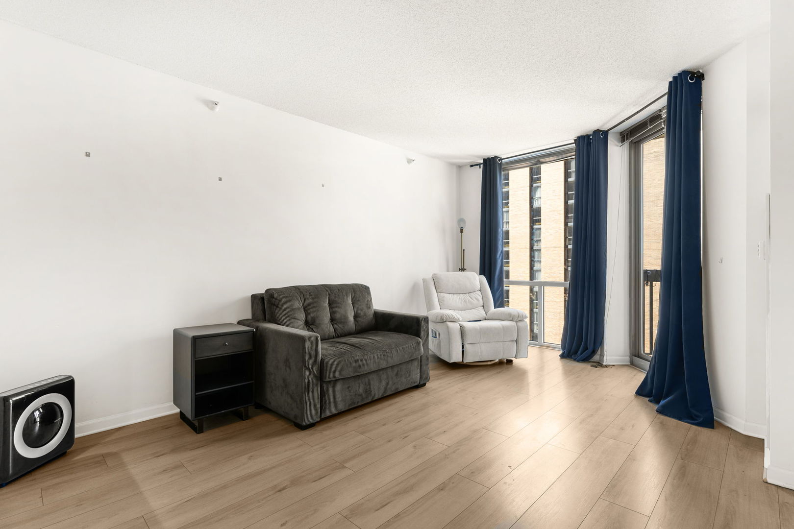222 N Columbus Drive #2207, Chicago, IL 60601