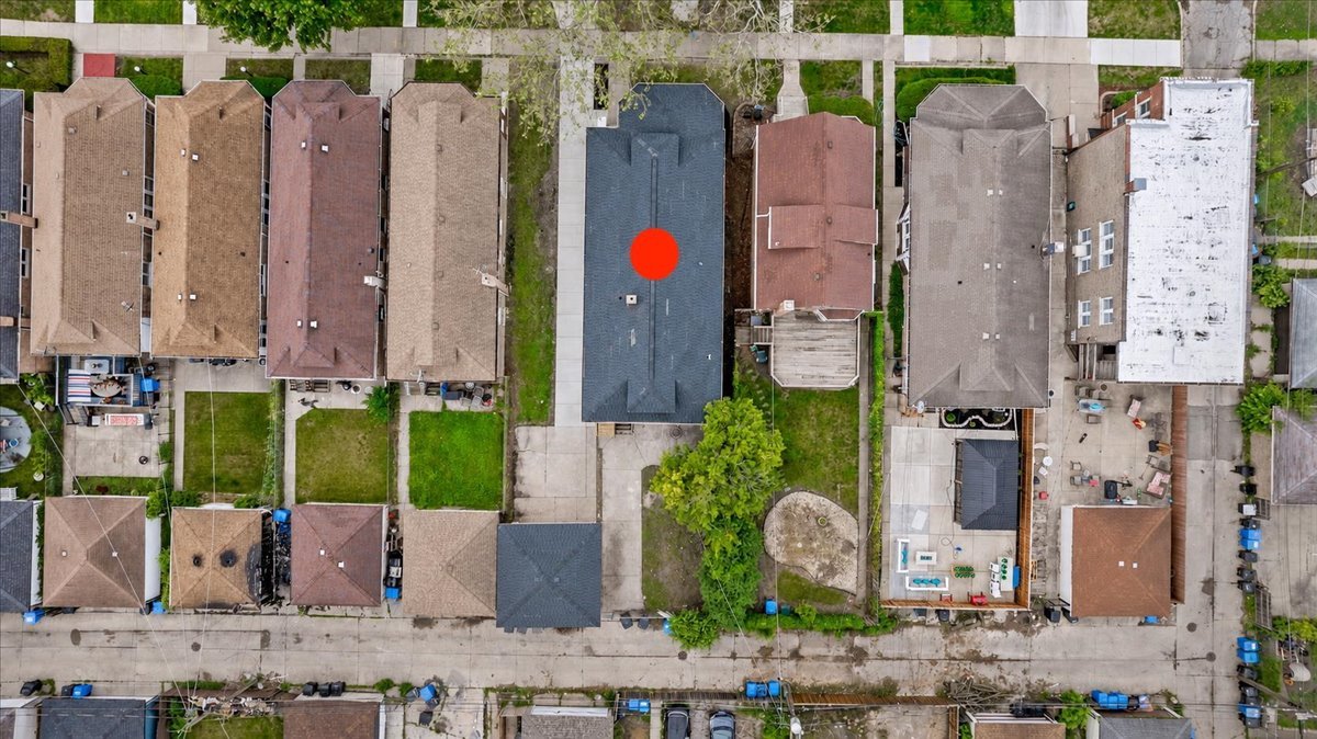 8525 S Hermitage Avenue, Chicago, IL 60620