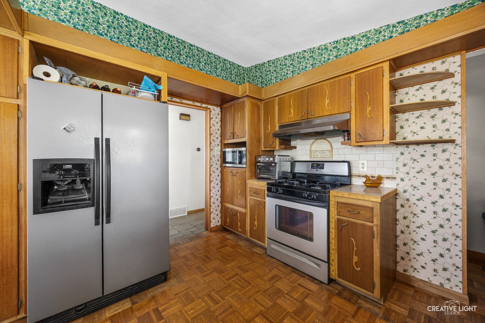 8048 Highland Avenue, Downers Grove, IL 60516