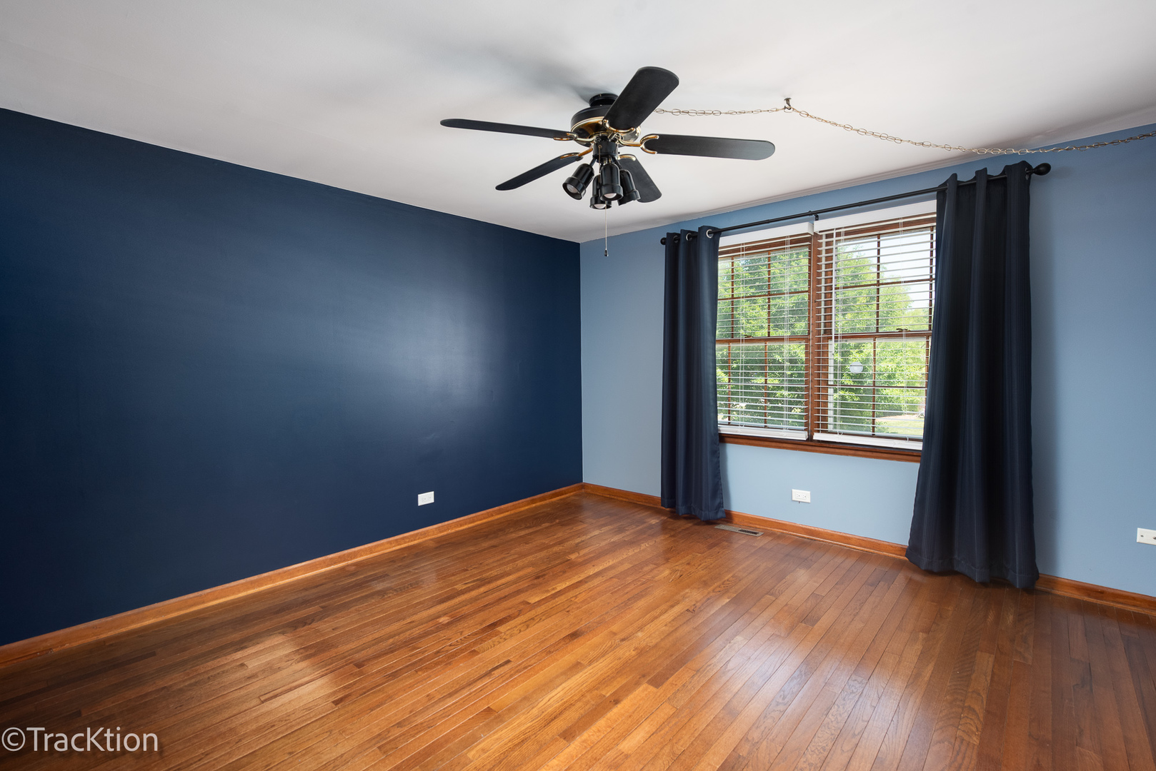1502 S Harvard Avenue, Arlington Heights, IL 60005