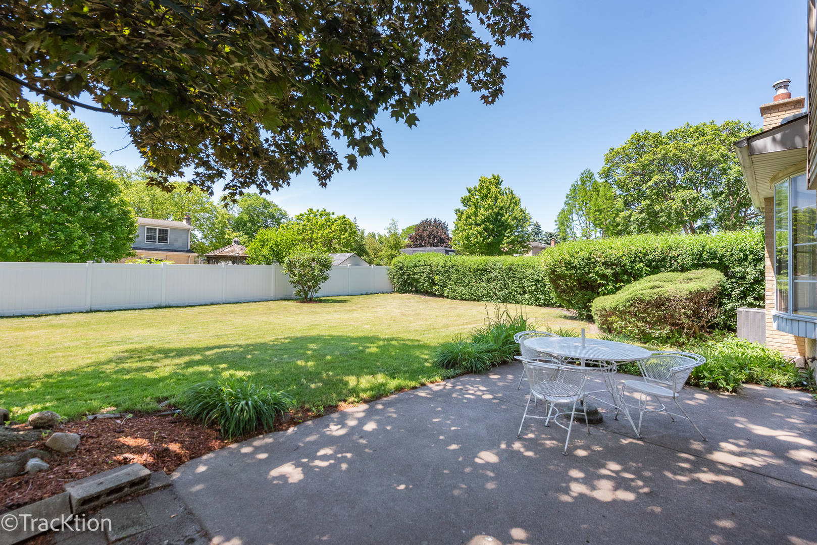 1502 S Harvard Avenue, Arlington Heights, IL 60005