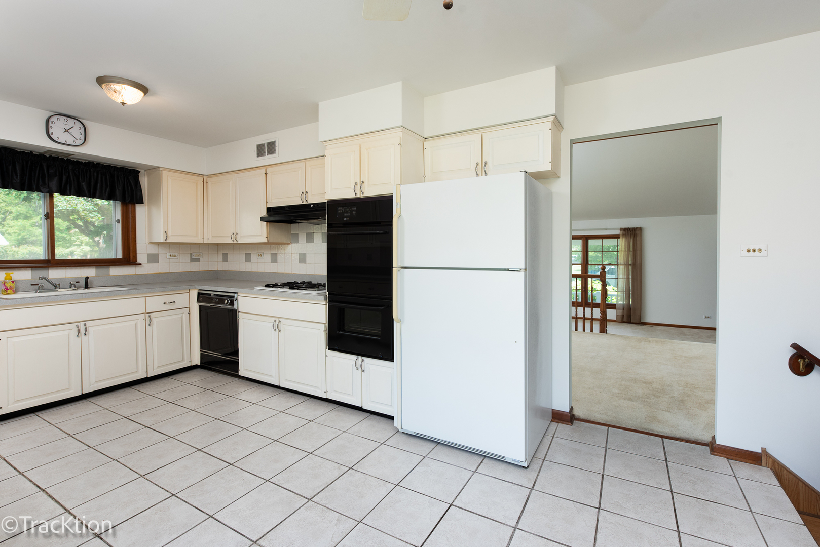 1502 S Harvard Avenue, Arlington Heights, IL 60005