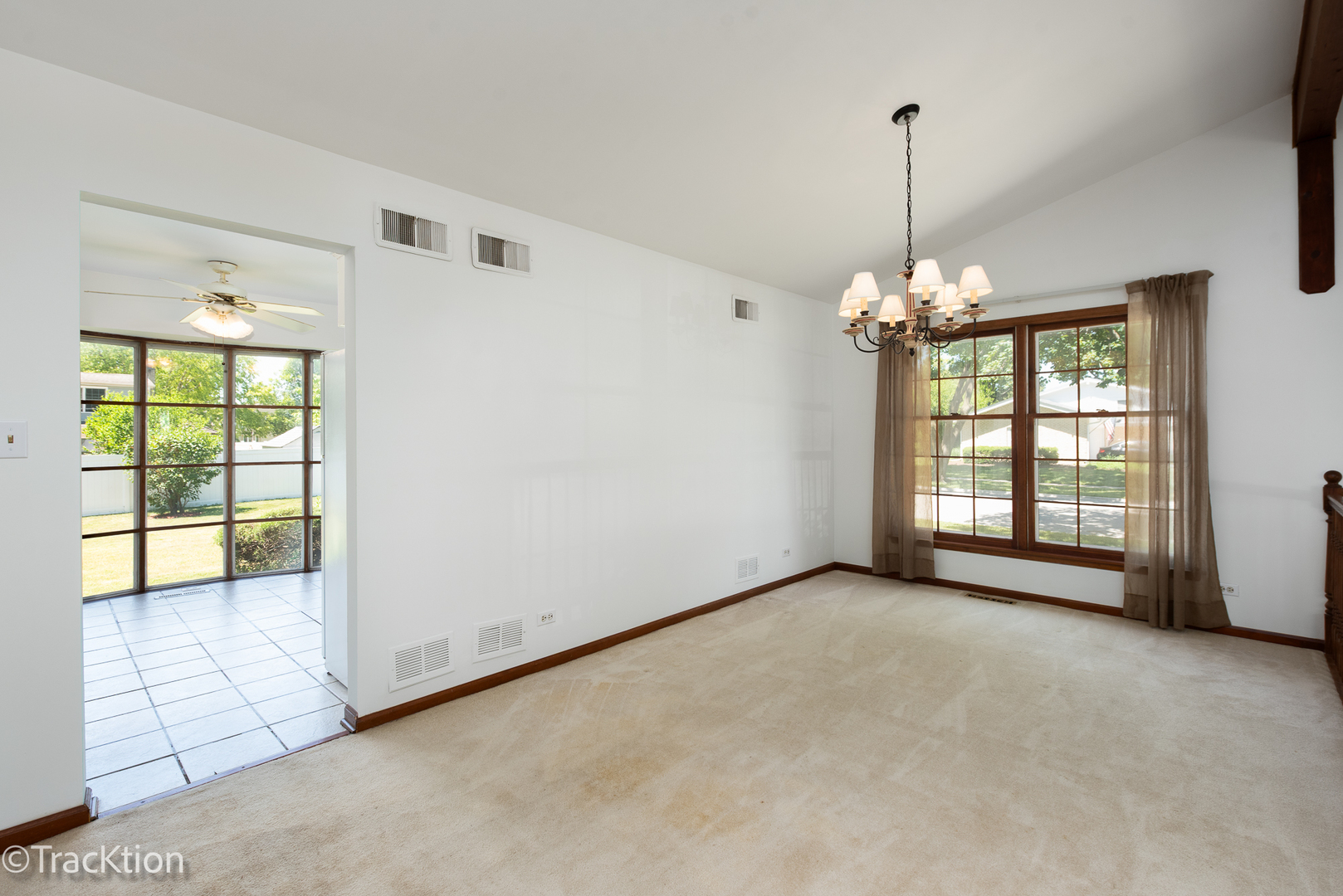 1502 S Harvard Avenue, Arlington Heights, IL 60005