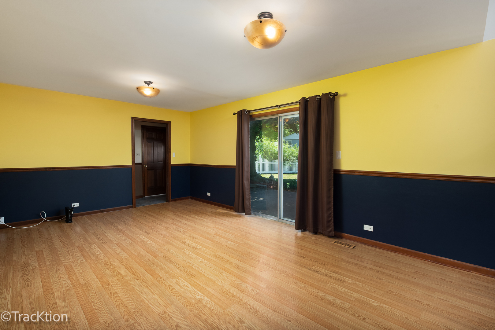 1502 S Harvard Avenue, Arlington Heights, IL 60005
