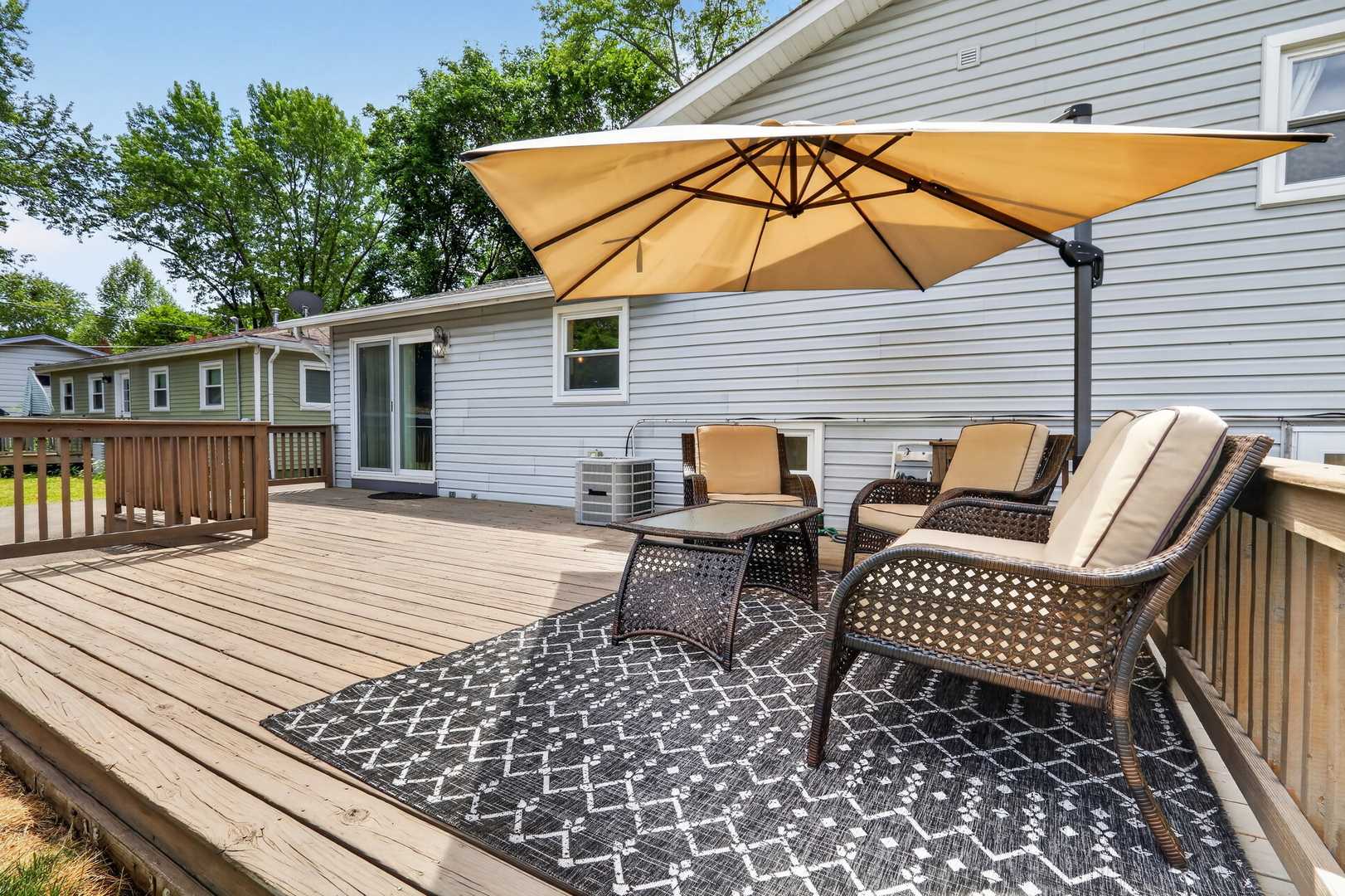631 Pierce Court, Grayslake, IL 60030