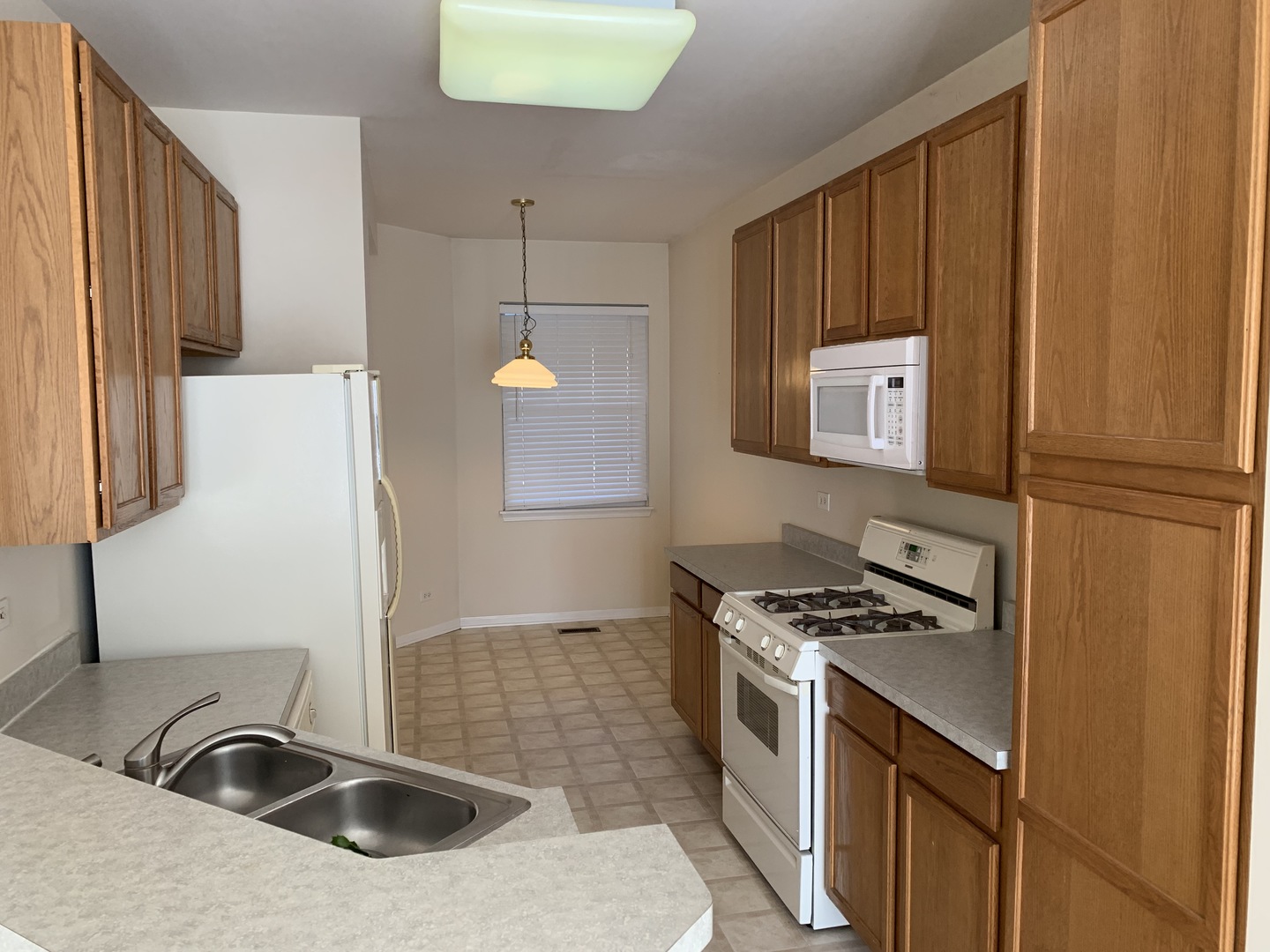 4335 Shooting Star Drive #16-3, Island Lake, IL 60042