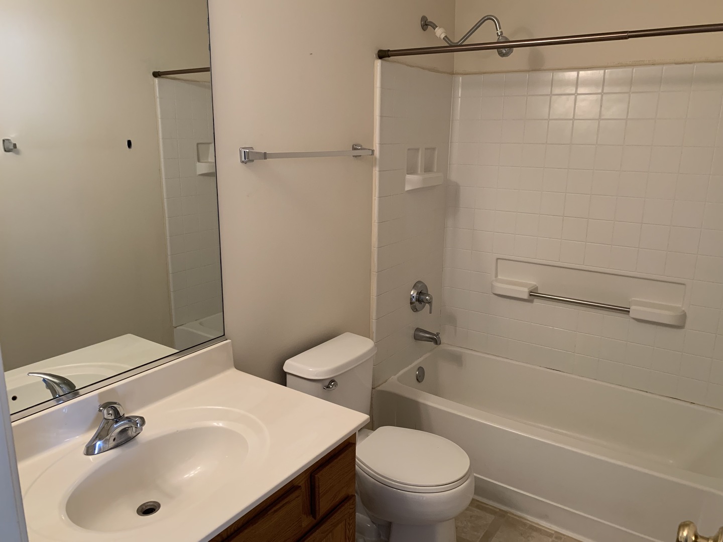 4335 Shooting Star Drive #16-3, Island Lake, IL 60042