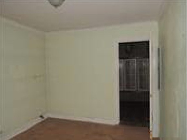 1801 N 74th Avenue, Elmwood Park, IL 60707
