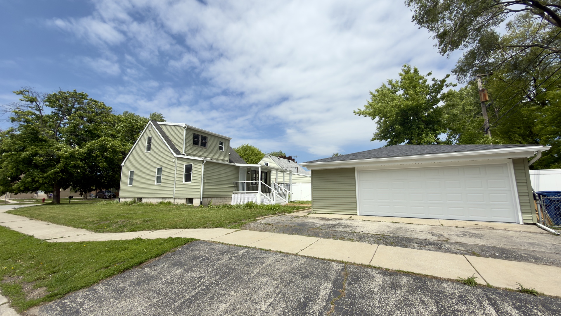 9759.. Rutherford Avenue, Oak Lawn, IL 60453