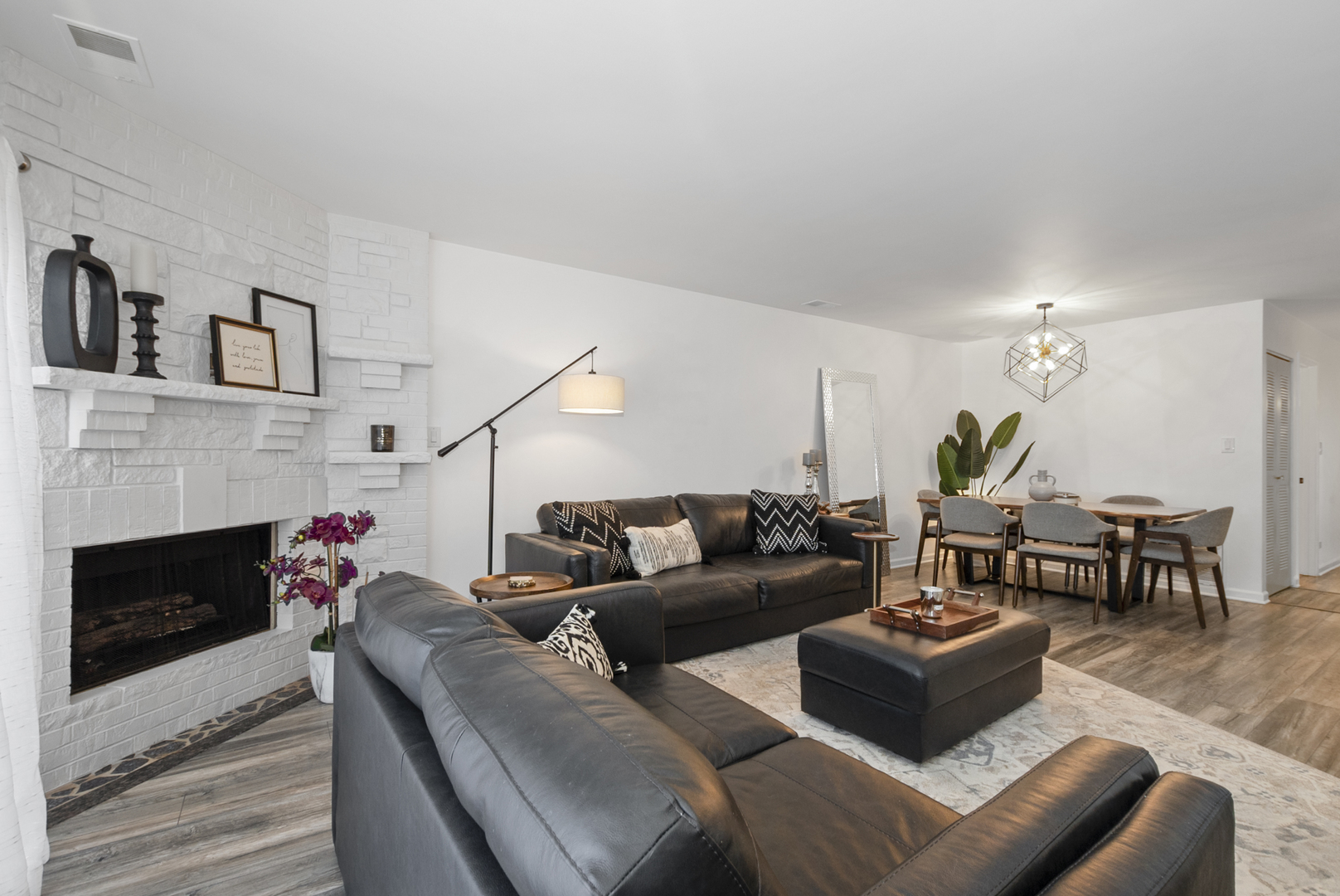 9830 Nashville Avenue #6, Chicago Ridge, IL 60415