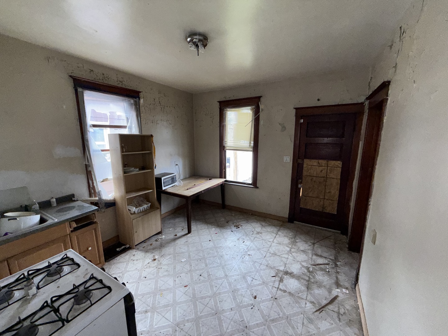 10606 S Avenue G, Chicago, IL 60617