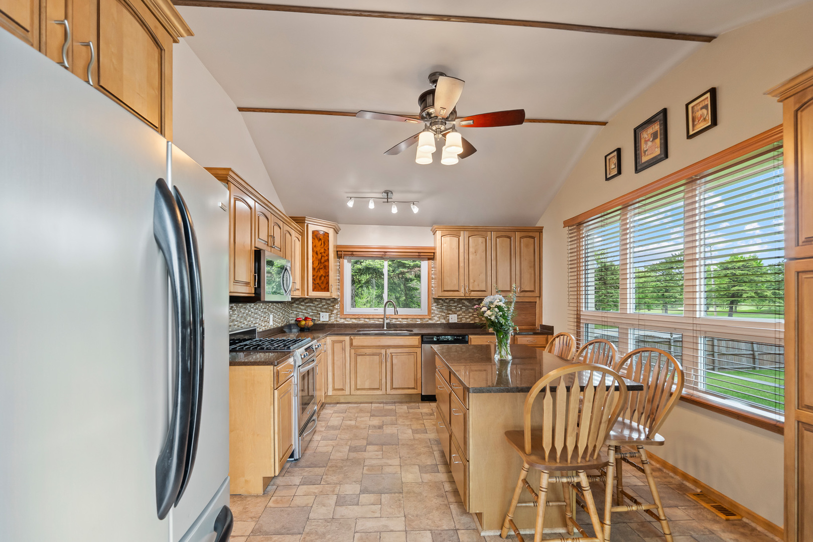 14305 S Pebble Creek Drive, Homer Glen, IL 60491
