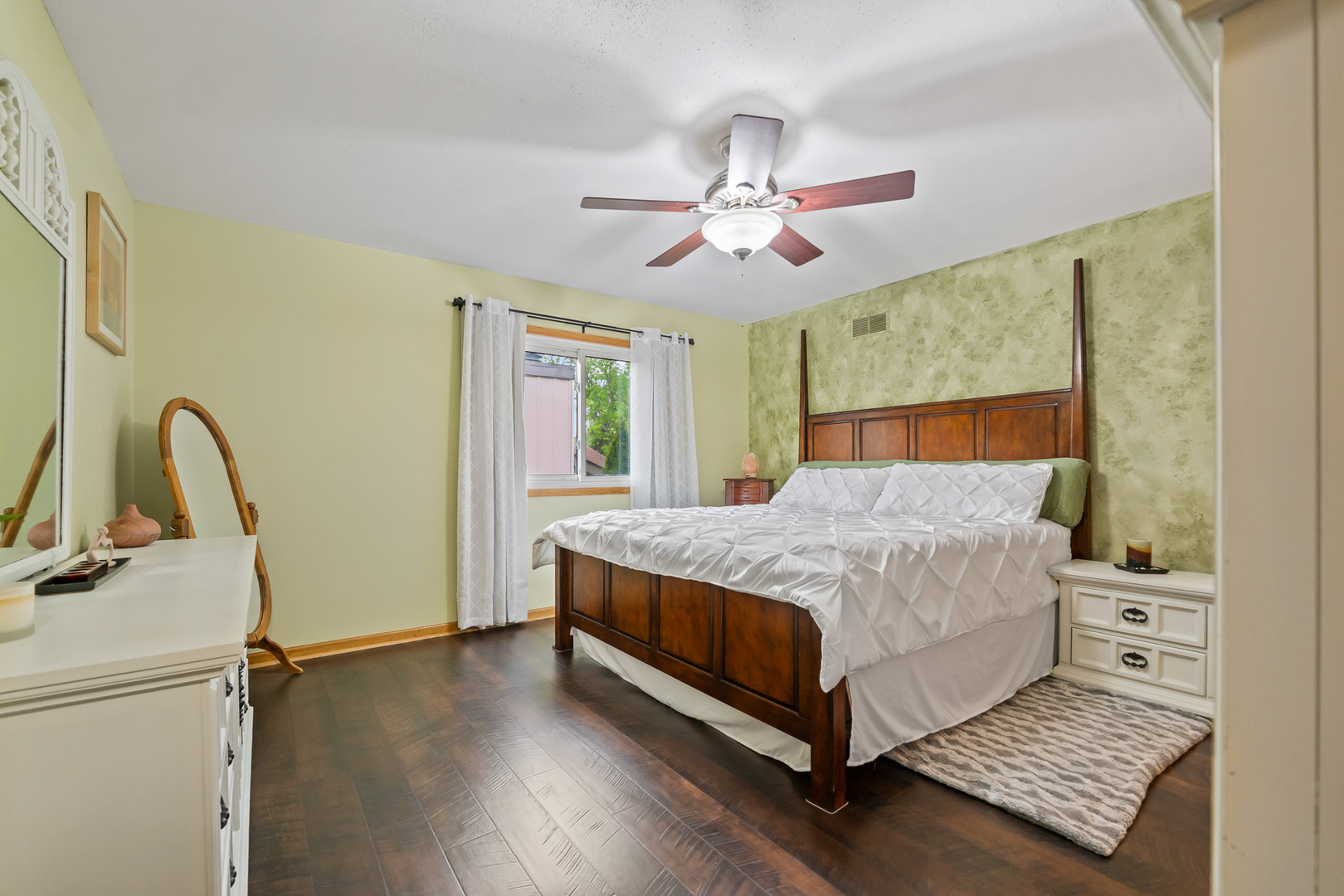 14305 S Pebble Creek Drive, Homer Glen, IL 60491