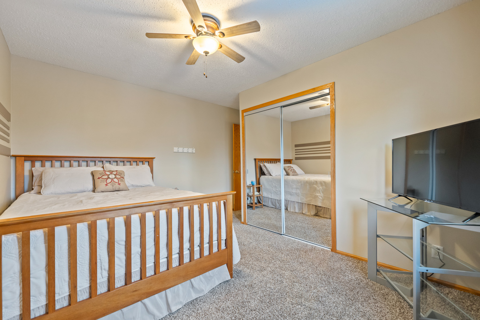 14305 S Pebble Creek Drive, Homer Glen, IL 60491