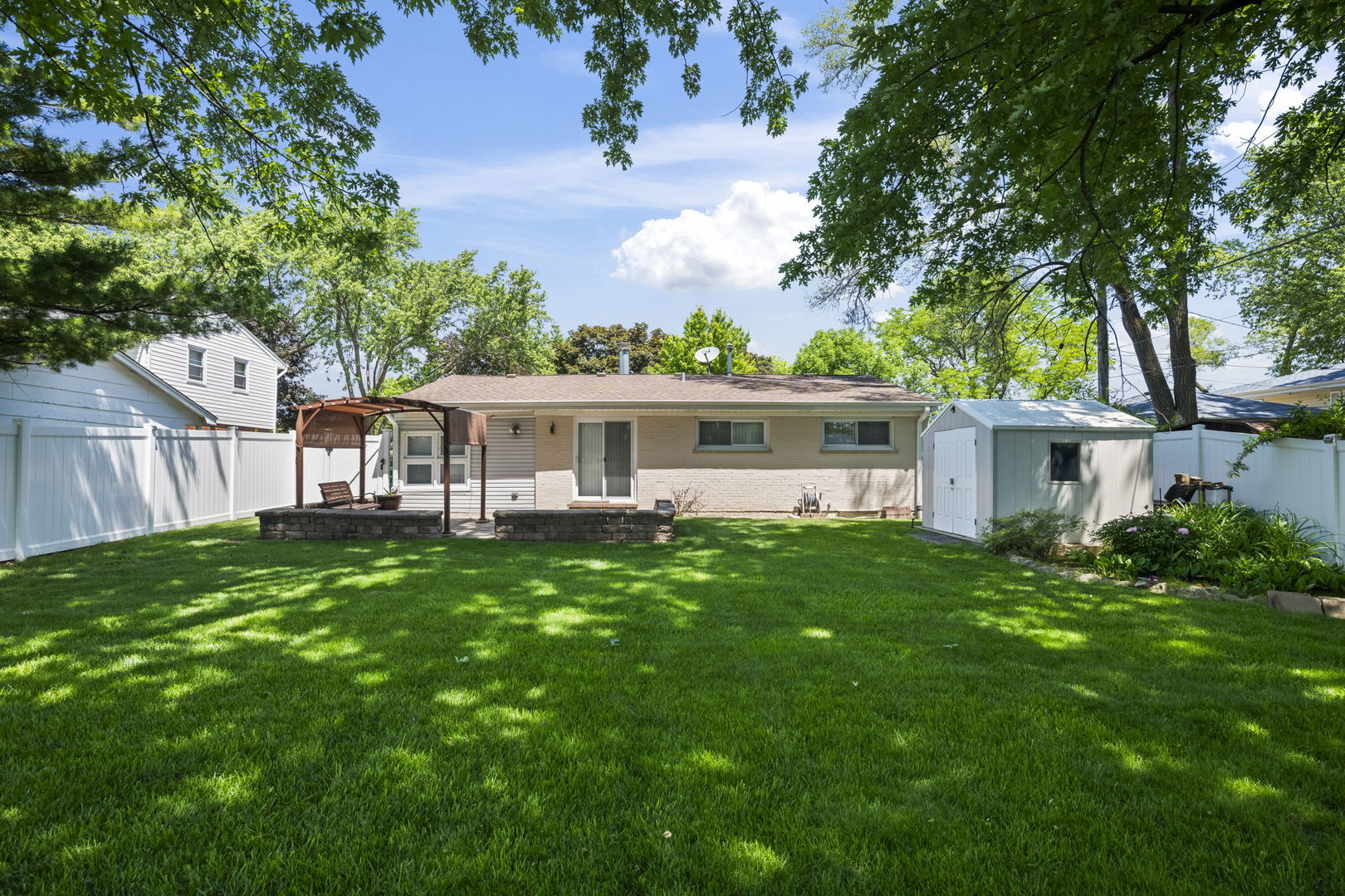 1101 ANTHONY Road, Wheeling, IL 60090