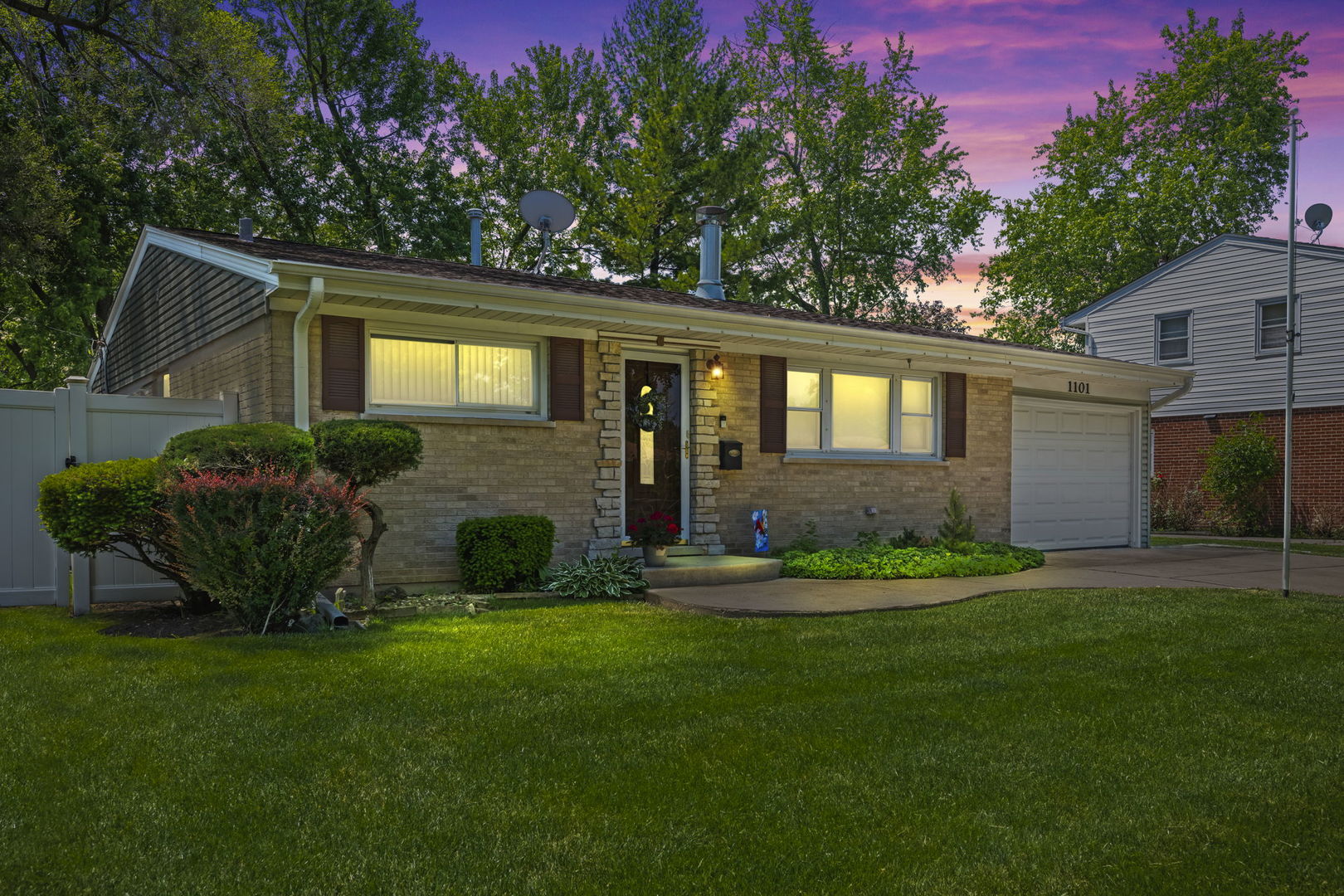 1101 ANTHONY Road, Wheeling, IL 60090
