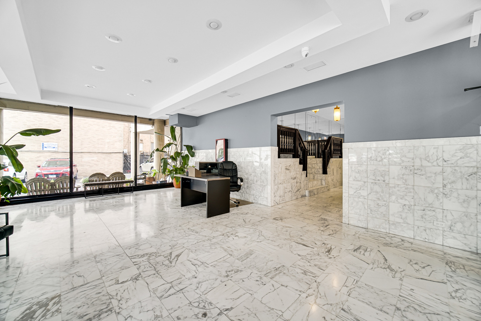 5740 N Sheridan Road #11A, Chicago, IL 60660